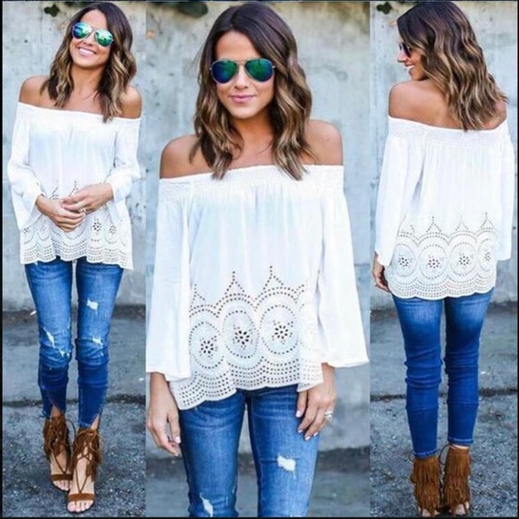 🌟SALE🌟White off the shoulder laser cut top - Picture 4 of 4